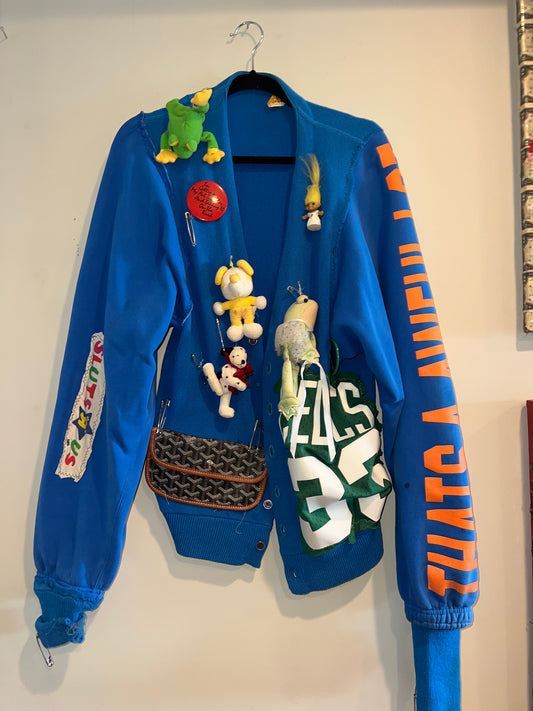 Beaniesss Sweater