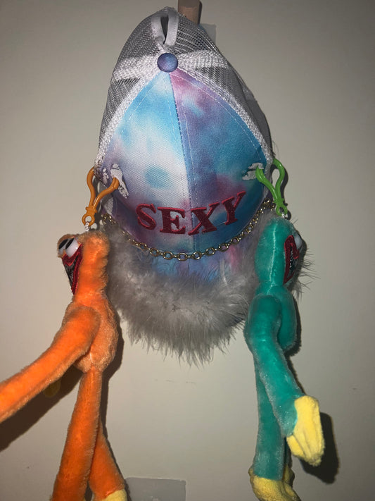 Big sexy hat